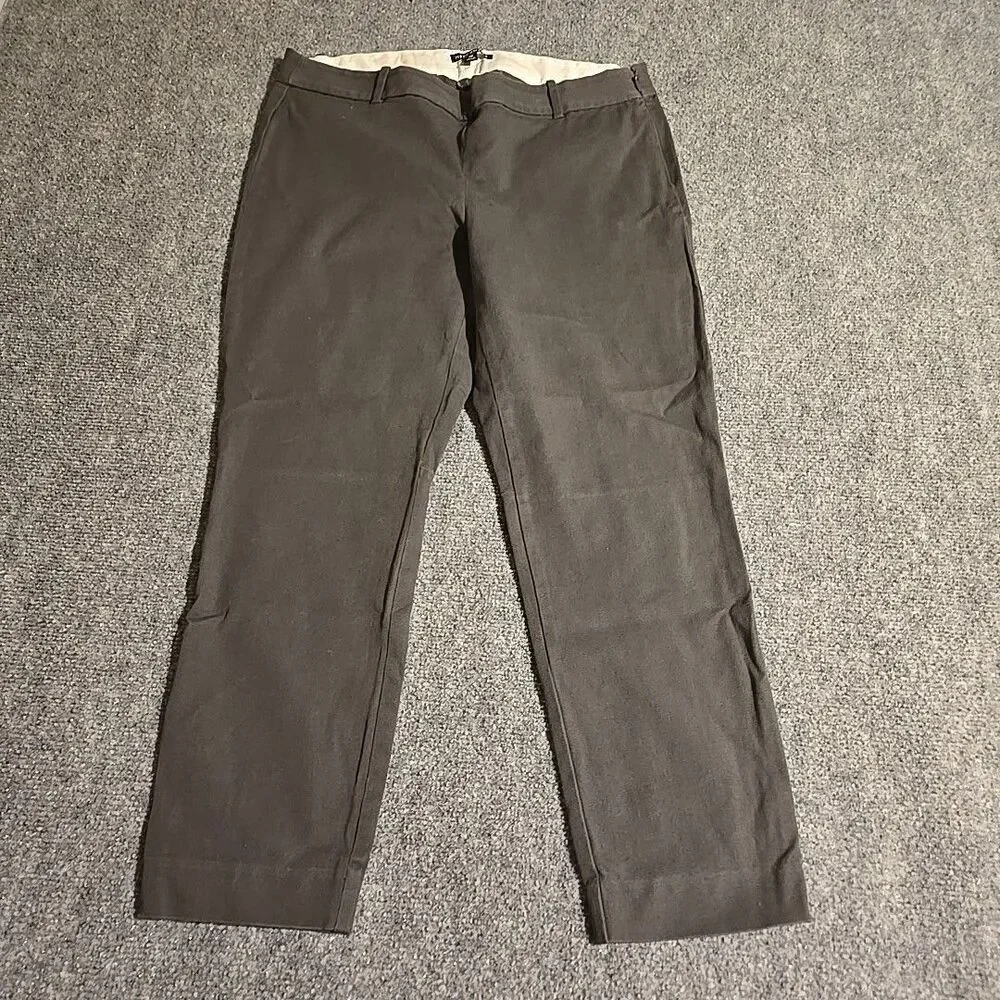 J. Crew Mercantile Women's Dress Pants Size 10 Gray Straight Capri Career Casual